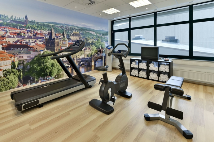 Imagen de los interiores del Hotel Nh Erlangen. Foto 9