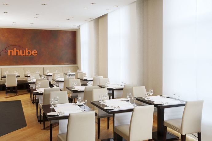 Imagen del bar/restaurante del Hotel Nh Frankfurt Airport. Foto 2