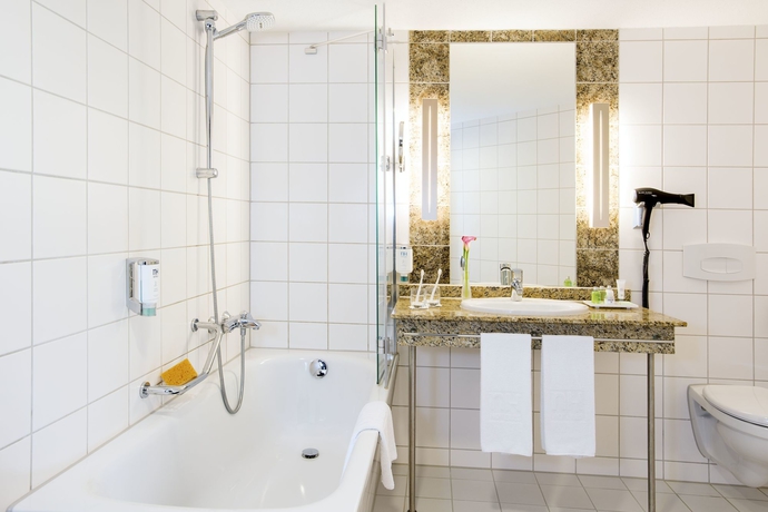 Imagen de la habitación del Hotel Nh Frankfurt Airport. Foto 7