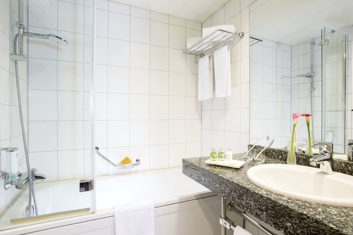 Imagen de la habitación del Hotel Nh Frankfurt Airport. Foto 8