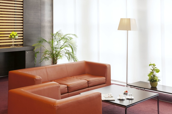 Imagen de los interiores del Hotel Nh Frankfurt Airport. Foto 13