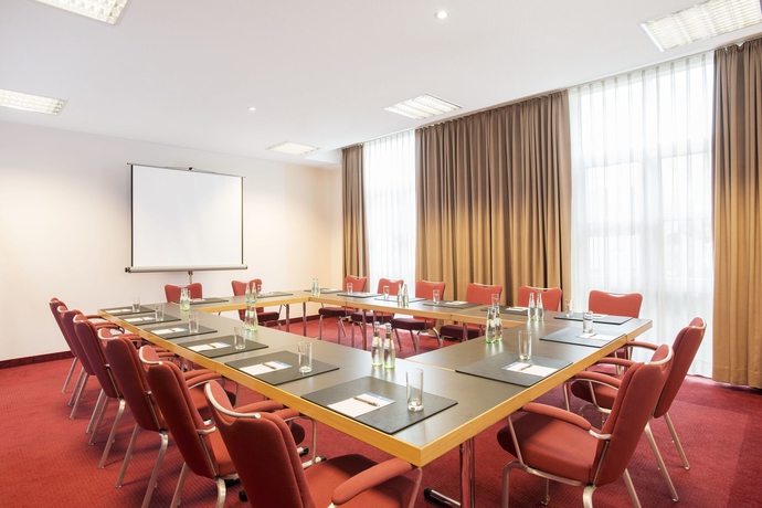 Imagen de los interiores del Hotel Nh Frankfurt Airport. Foto 15