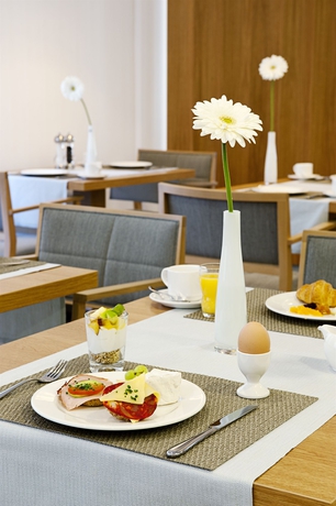 Imagen del bar/restaurante del Hotel Nh Frankfurt Messe. Foto 7