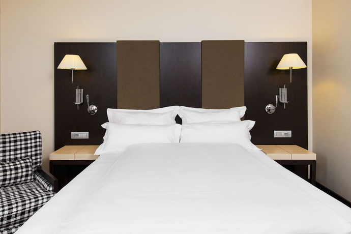 Imagen de la habitación del Hotel Nh Geneva Airport. Foto 5