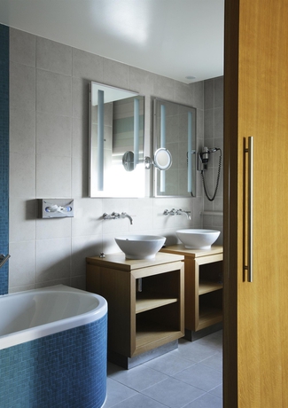 Imagen de la habitación del Hotel Nh Gent Belfort. Foto 10