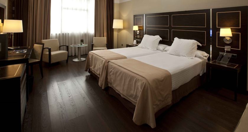 Imagen de la habitación del Hotel Nh Gran Casino Extremadura. Foto 2