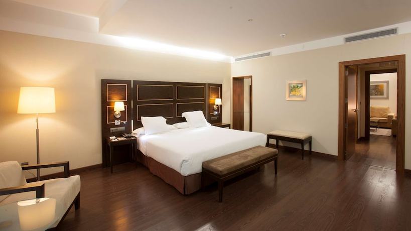 Imagen de la habitación del Hotel Nh Gran Casino Extremadura. Foto 3