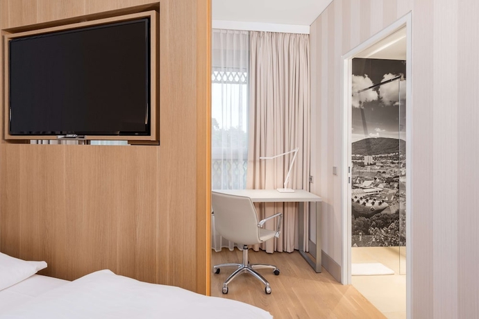 Imagen de la habitación del Hotel Nh Graz City. Foto 5