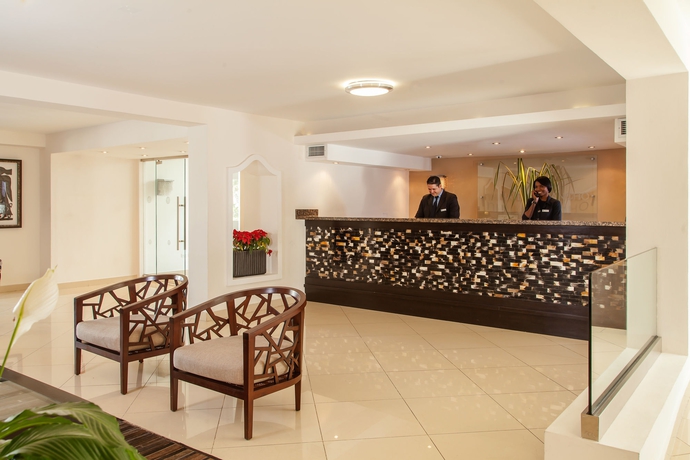 Imagen de los interiores del Hotel Nh Haiti El Rancho. Foto 13