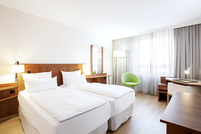 Imagen de la habitación del Hotel Nh Hamburg Altona. Foto 6