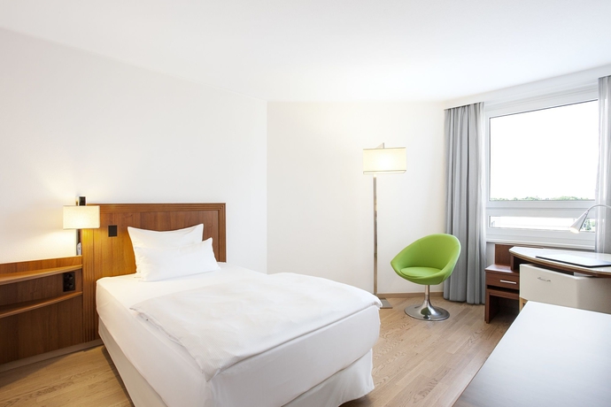 Imagen de la habitación del Hotel Nh Hamburg Altona. Foto 10