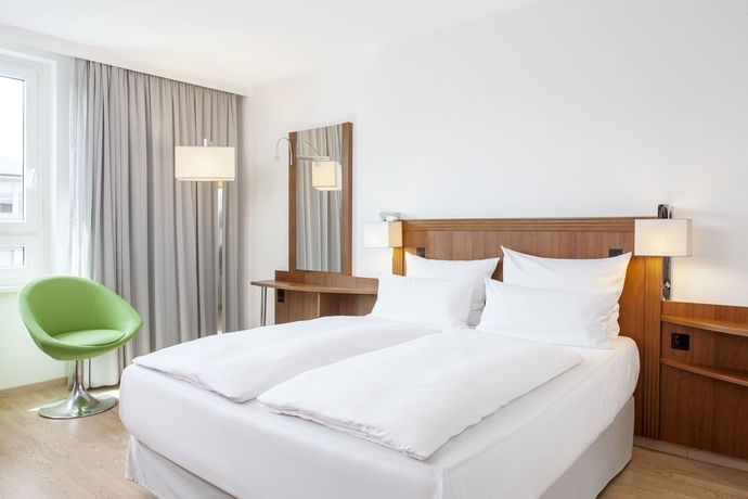 Imagen de la habitación del Hotel Nh Hamburg Altona. Foto 12