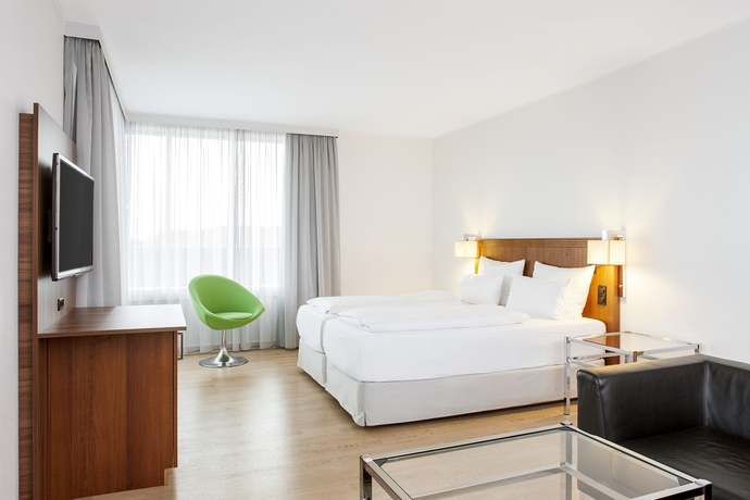 Imagen de la habitación del Hotel Nh Hamburg Altona. Foto 16