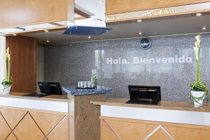 Imagen de los interiores del Hotel Nh Ingolstadt. Foto 8