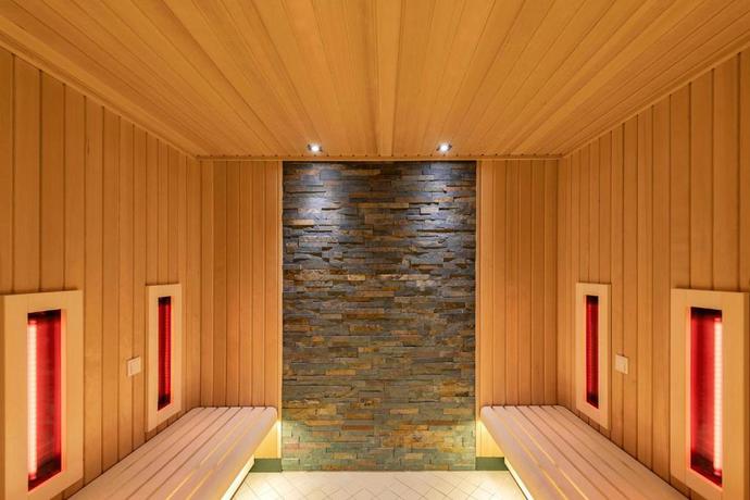 Imagen de los interiores del Hotel Nh Köln Altstadt. Foto 10