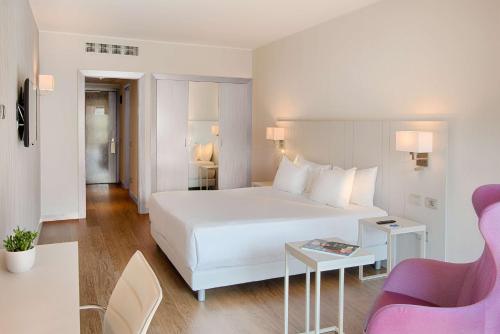 Imagen de la habitación del Hotel Nh Lecco Pontevecchio. Foto 16