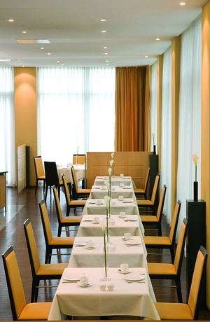 Imagen del bar/restaurante del Hotel Nh Leipzig Messe. Foto 4