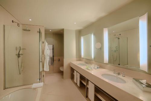 Imagen de la habitación del Hotel Nh Linate. Foto 20