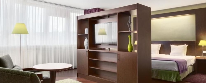 Imagen de la habitación del Hotel Nh Maastricht. Foto 7