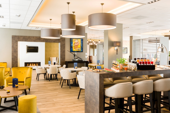 Imagen del bar/restaurante del Hotel Nh Maastricht. Foto 5