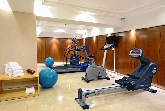 Imagen de los interiores del Hotel Nh Madrid Balboa. Foto 16