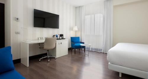 Imagen de la habitación del Hotel Nh Madrid Lagasca. Foto 6