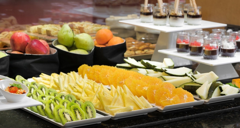 Imagen del bar/restaurante del Hotel Nh Madrid Paseo De La Habana. Foto 5