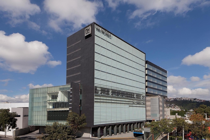 Imagen de los exteriores del Hotel Nh Mexico City Valle Dorado. Foto 9