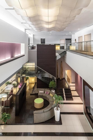 Imagen de los interiores del Hotel Nh Mexico City Valle Dorado. Foto 12