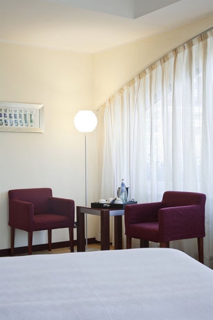 Imagen de los interiores del Hotel Nh Milano 2. Foto 16