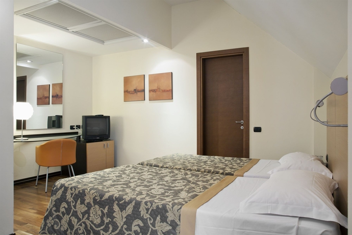 Imagen de la habitación del Hotel Nh Milano 2 Residence. Foto 3