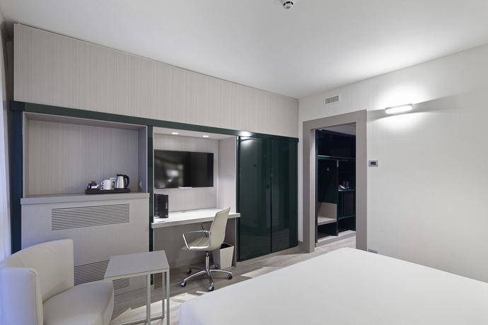 Imagen de los interiores del Hotel Nh Milano Congress Centre. Foto 11