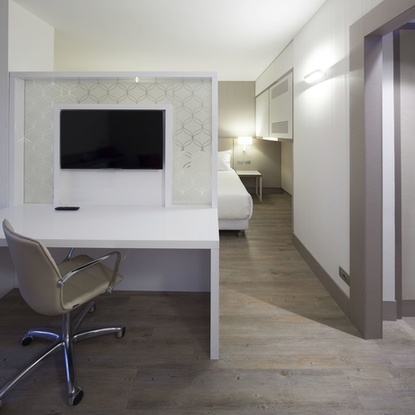 Imagen de los interiores del Hotel Nh Milano Congress Centre. Foto 15