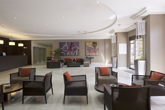 Imagen de los interiores del Hotel Nh Nice. Foto 13