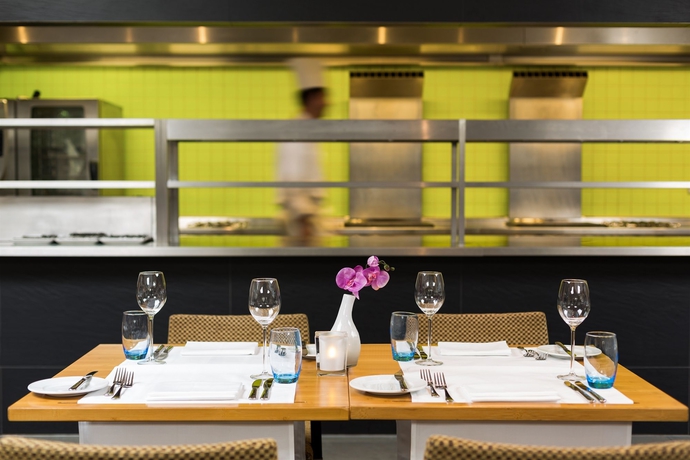 Imagen del bar/restaurante del Hotel Nh Noordwijk Conference Centre Leeuwenhorst. Foto 2