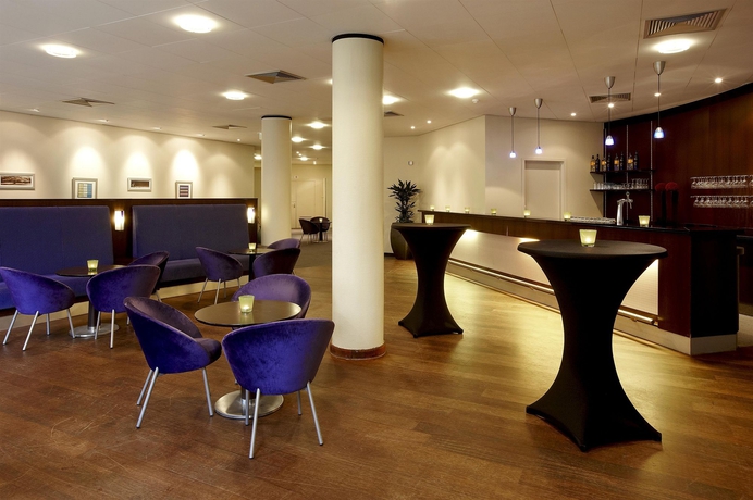 Imagen de los interiores del Hotel Nh Noordwijk Conference Centre Leeuwenhorst. Foto 10