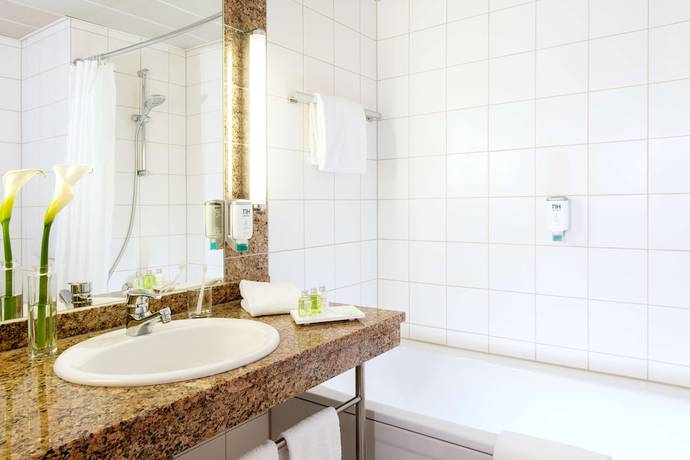 Imagen de la habitación del Hotel Nh Oberhausen. Foto 10