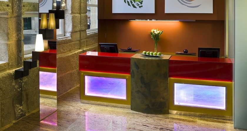 Imagen de los interiores del Hotel Nh Ourense. Foto 16