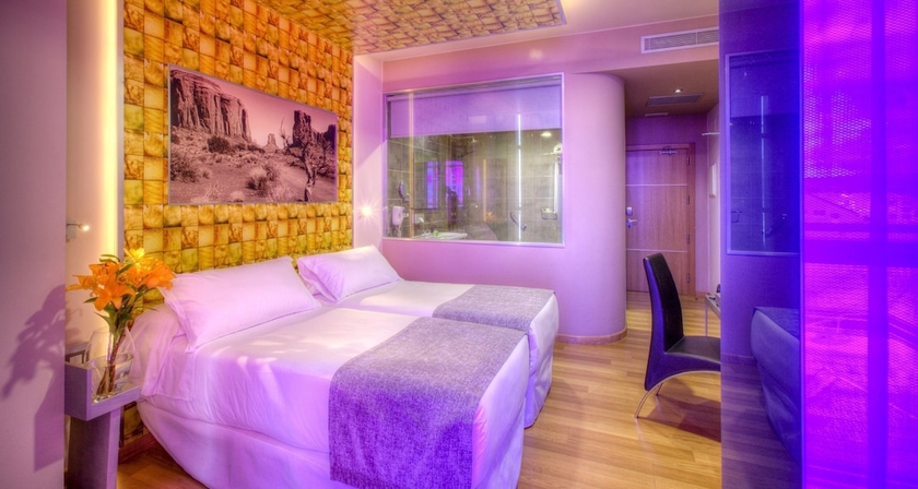 Imagen de la habitación del Hotel Nh Ourense. Foto 9