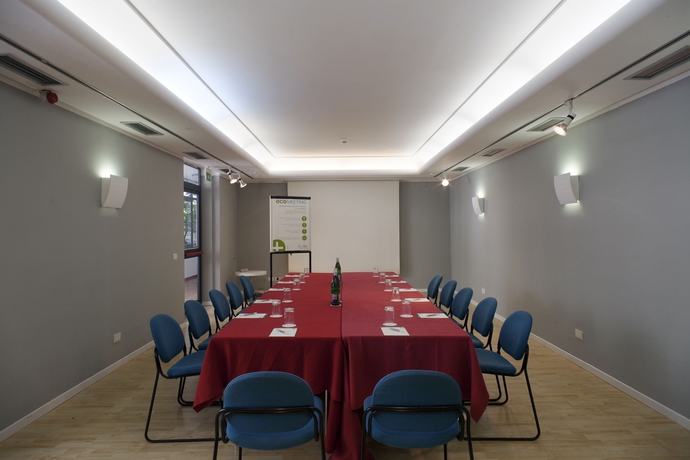 Imagen de los interiores del Hotel Nh Palermo. Foto 11