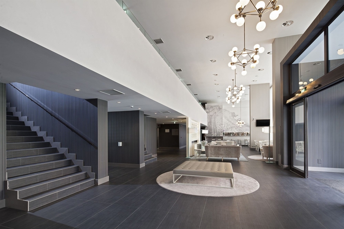 Imagen de los interiores del Hotel Nh Parma. Foto 12