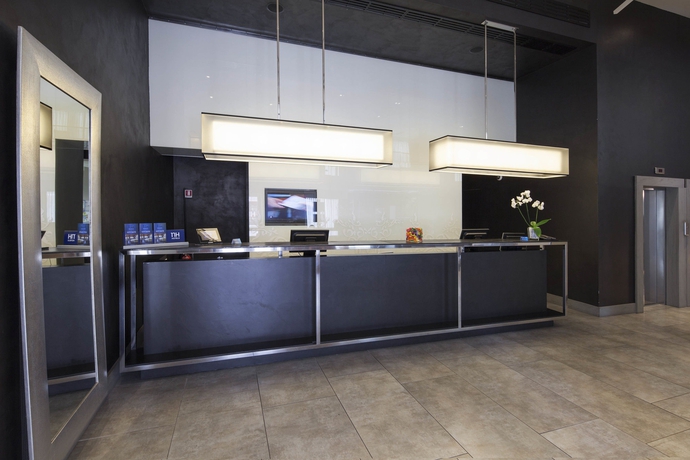 Imagen de los interiores del Hotel Nh Pisa. Foto 13