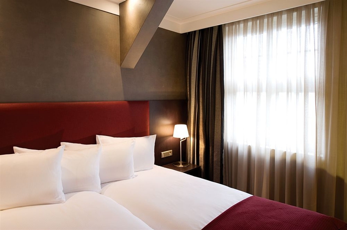 Imagen de la habitación del Hotel Nh Poznan. Foto 8