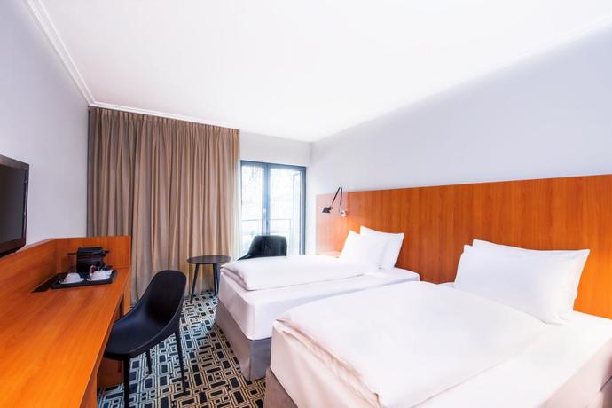 Imagen de la habitación del Hotel Nh Prague City. Foto 5