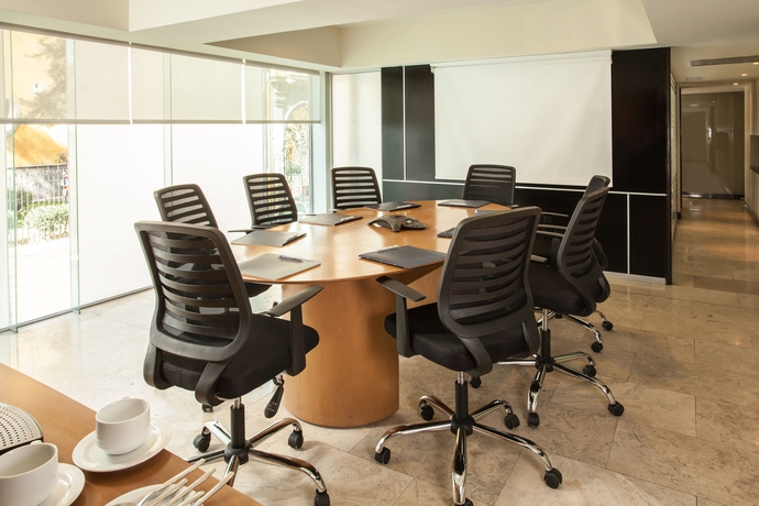 Imagen de los interiores del Hotel Nh Puebla Centro Histórico. Foto 10