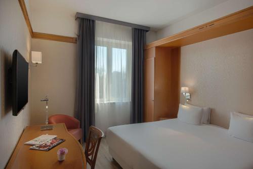 Imagen de la habitación del Hotel Nh Ravenna. Foto 13