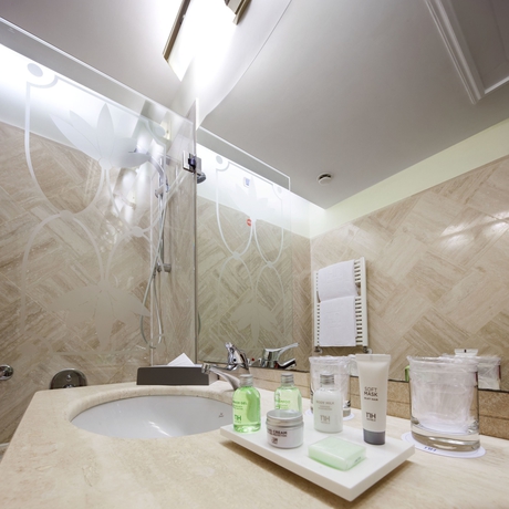 Imagen de la habitación del Hotel Nh Roma Villa Carpegna. Foto 9