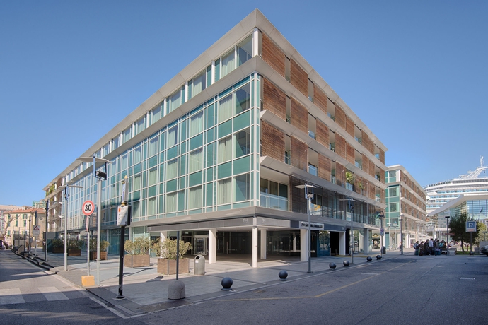 Imagen general del Hotel Nh Savona Darsena. Foto 3