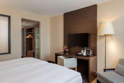 Imagen de la habitación del Hotel Nh Stuttgart Airport. Foto 15