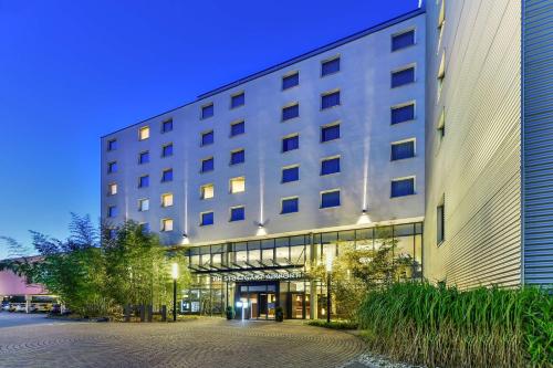 Imagen general del Hotel Nh Stuttgart Airport. Foto 8